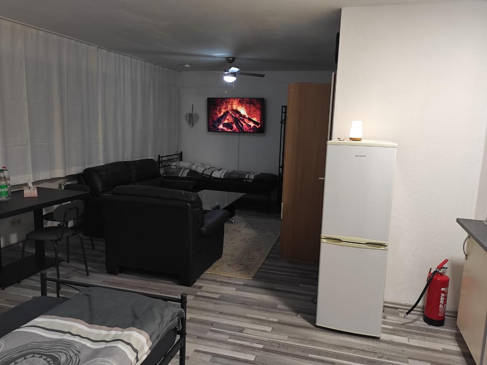 Ferienwohnung Im Zentrum Von Oberhausen Inklusive Wlan ภายนอก รูปภาพ