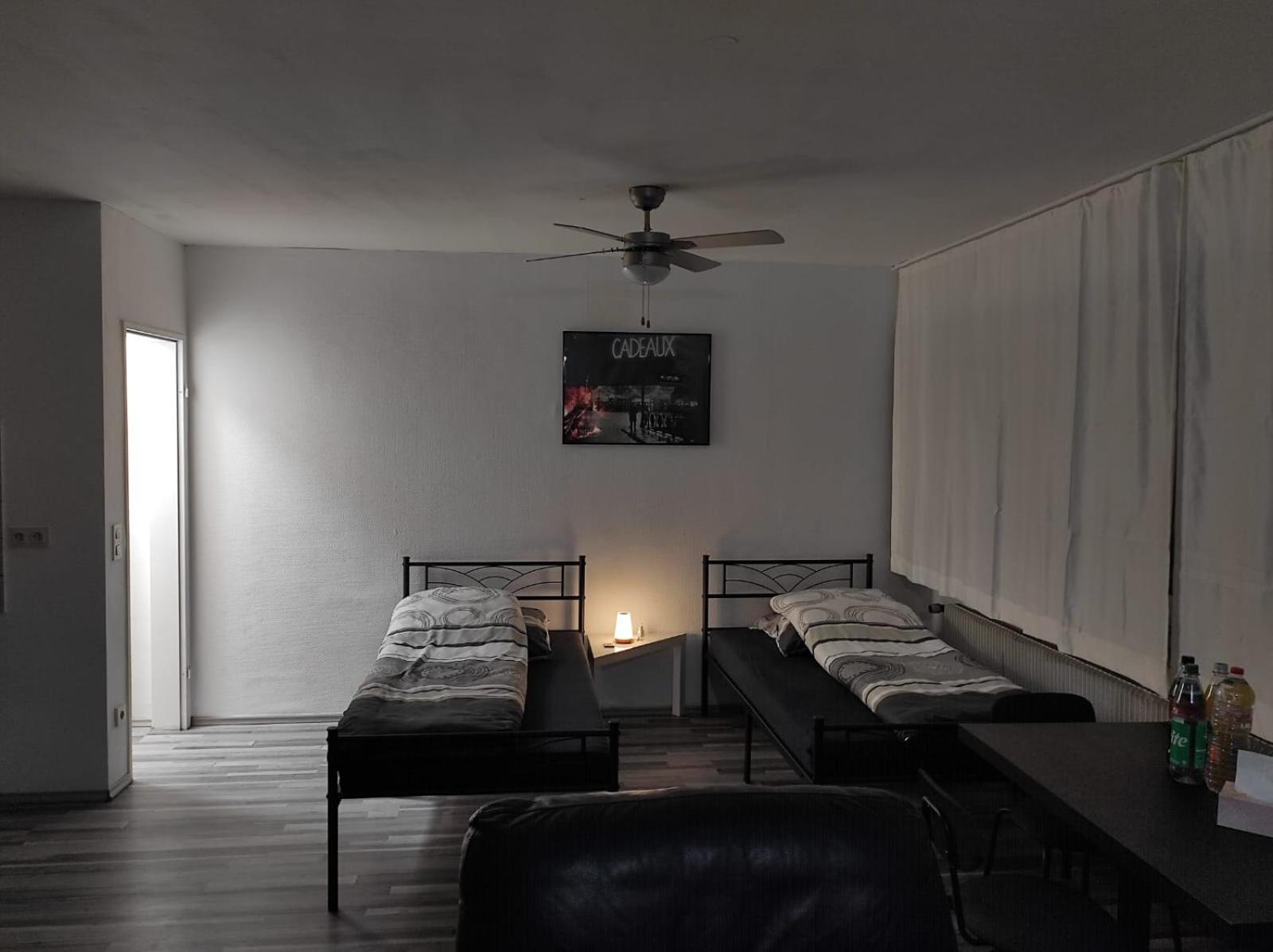 Ferienwohnung Im Zentrum Von Oberhausen Inklusive Wlan ภายนอก รูปภาพ